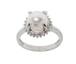 8mm Southsea Pearl and Diamond Platinum Ringsouthsea 