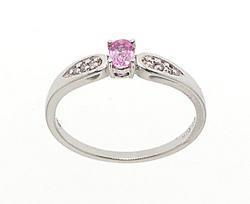 Oval Pink Sapphire and Diamond White Gold Ringoval 