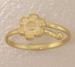 Adjustable 14K Gold Flower Toe Ringadjustable 