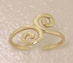 Adjustable Swirling 14K Gold Toe Ringadjustable 