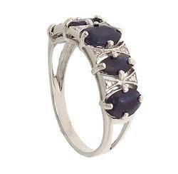 Oval Sapphire and Diamond White Gold Ringoval 