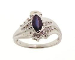 Marquise Sapphire and Diamond White Gold Ringmarquise 