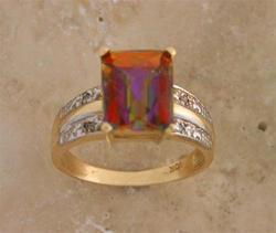 Twilight Topaz and Diamond Gold Ringtwilight 