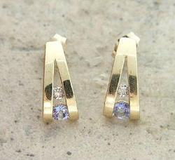 Ladies Tanzanite and Diamond 14K Gold J Hoop Earringsladies 