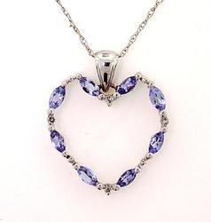 Tanzanite and Diamond White Gold Heart Pendant Necklacetanzanite 