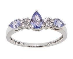 Pear Tanzanite Diamond and White Gold Ringpear 