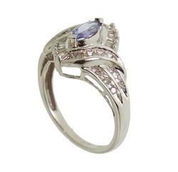 Marquise Tanzanite and Diamond White Gold Ringmarquise 