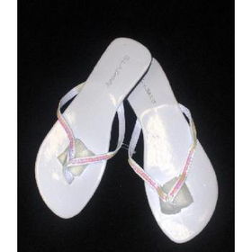 Awesome Ladies White Flip Flop Sandals!! Case Pack 48awesome 