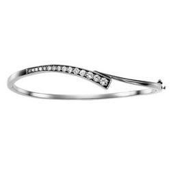 14K White Gold Journey Diamond Braceletwhite 