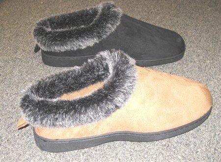 Men's Plush Lined Slippers Case Pack 24