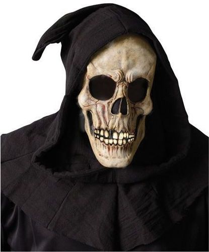 Shroud Skull Mask Closed Mouth