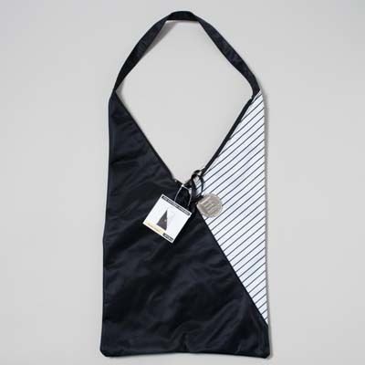 Black/White Stripe Vinyl Shoulder Bag Case Pack 48