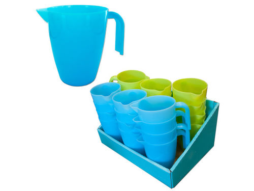 Plastic pitcher display