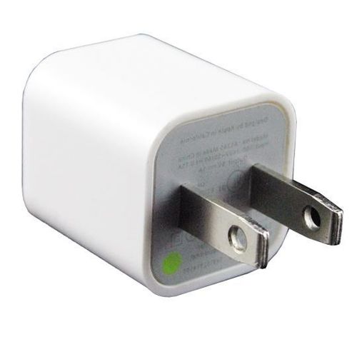 iPhone & iPod Compatible USB AC Adapter