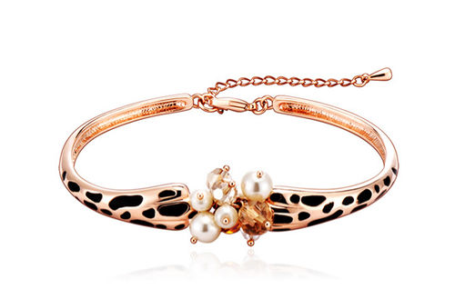 Splendidness Focus Crystal Bracelet