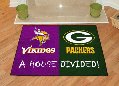 Minnesota Vikings - Green Bay Packers House Divided Rugs 34""x45""minnesota 